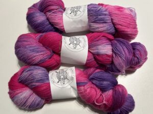 Håndfarvet Merino Fine - Girlie Girlie