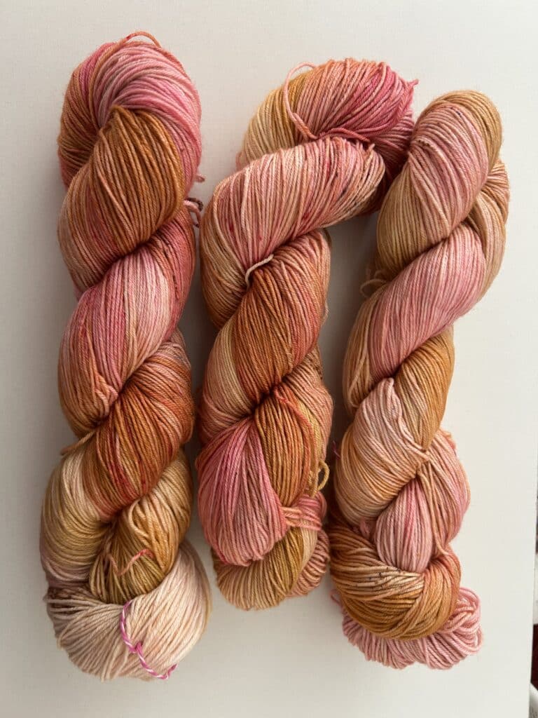 Håndfarvet Merino Garn - Peachy